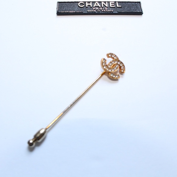 Chanel Gold CC Logo Brooch Pin Needle - Picture 3 of 6